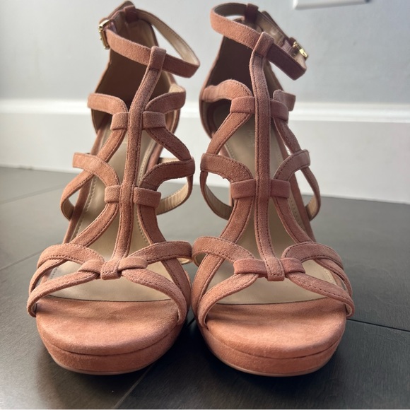 Michael by Michael Kors Peach Suede Strappy Heels Size 7.5 - Picture 4 of 10